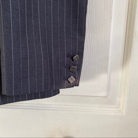 Calvin Klein Pinstripe Gray Blazer With Pockets - Picture 3 of 7